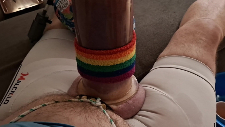 Monster_Meat_: Bơm dương vật cực độ