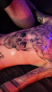 Camilo Brown Giving an Intense Oil Handjob to Hot Tattooed Twink Inked Mike