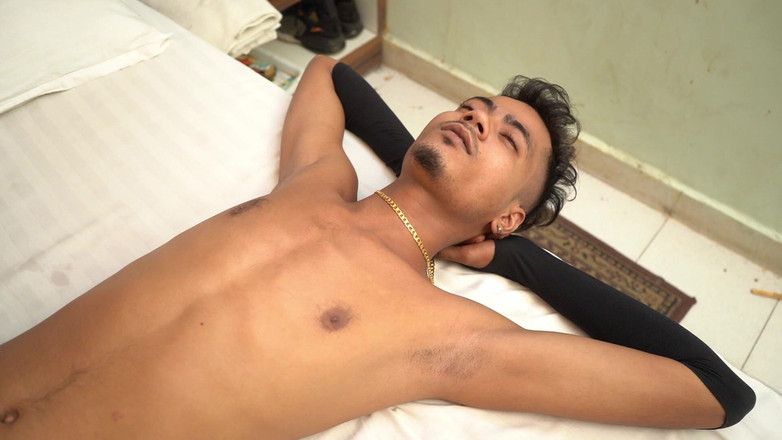 JAYESH GUPTA: Vendedor de sexo inesperado