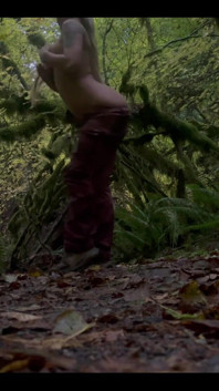 Striptease for Them Trees
