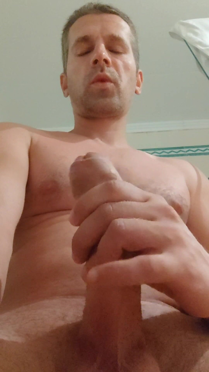 Cock & Body Worship: POV verbální táta v koupelně - kouření, šukání a sperma v ústech