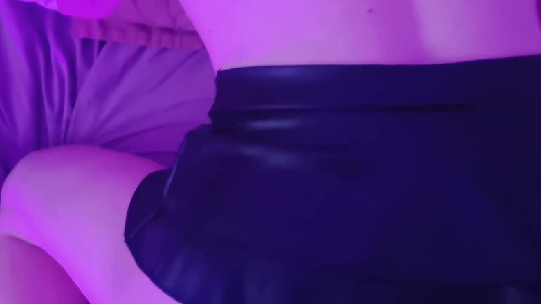 Rainbow Femboy: Femboy Raine e Flare wolfsbane Twerkano e scopano!