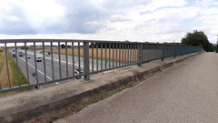 sweetfeet29: Dalam seluar dalam di jambatan