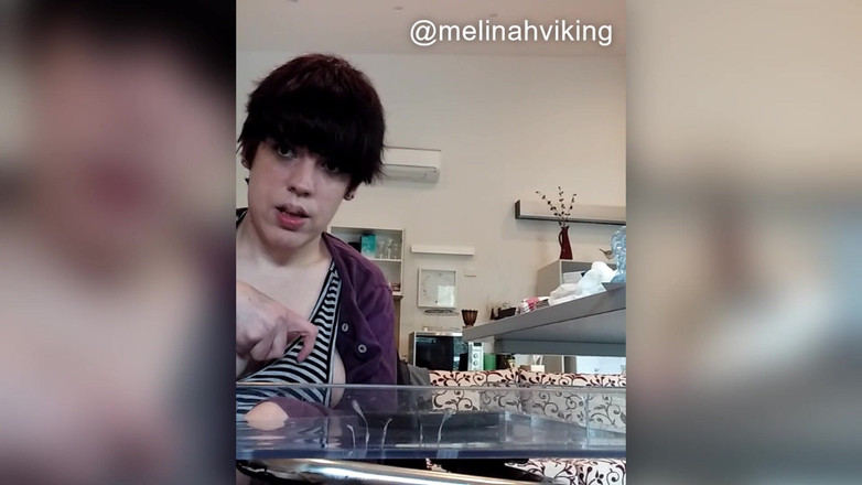 Melinah Viking: Thuis met mij aftrekken