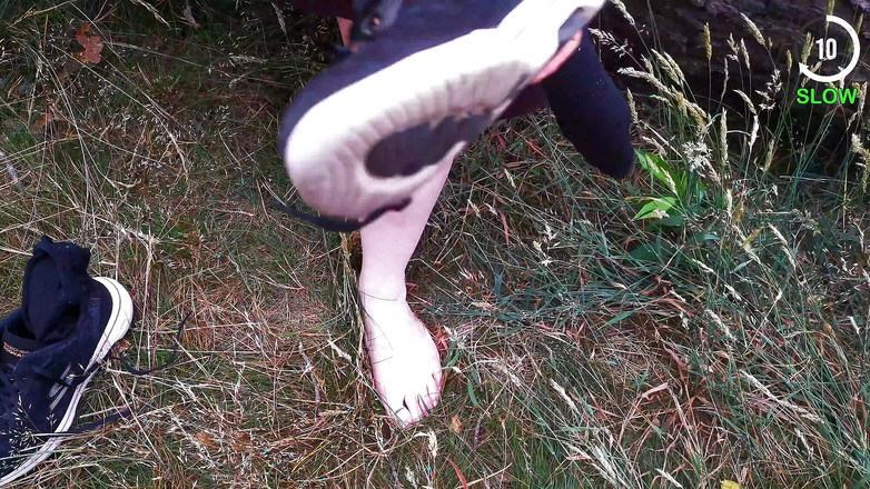 Bouncy Tits Action: The Wank Game - प्रविष्टियां विशेष 8