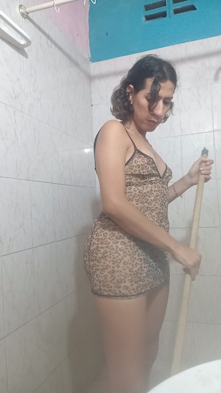 Femboy from Colombia: Danke euch allen, ich bin hier