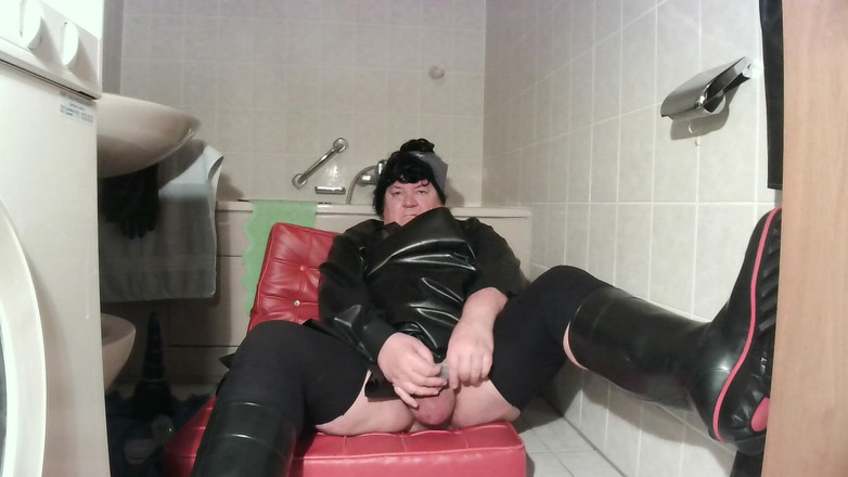 Linda Gumlin: Bizzarre Piss Klepperhexe Bessy, Arte fetish di Linda Gumlin