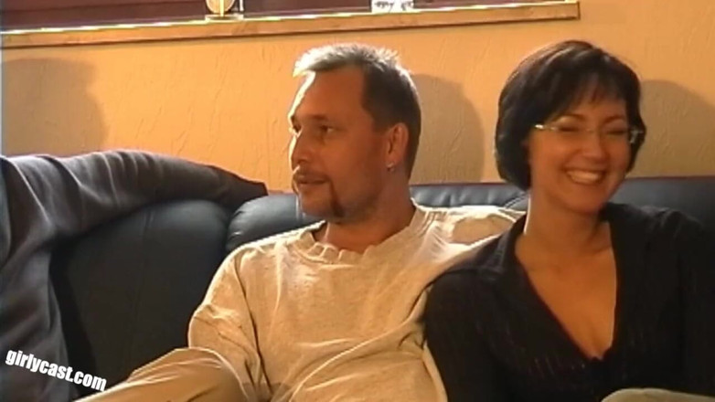 Girlycast: Lisa makes Mannie to a cuckold