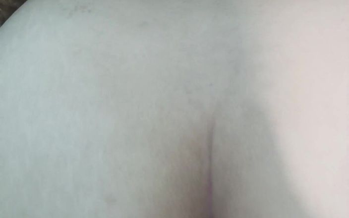 Purple sex: Viraal meisje dat verliefd is op haar vriendje