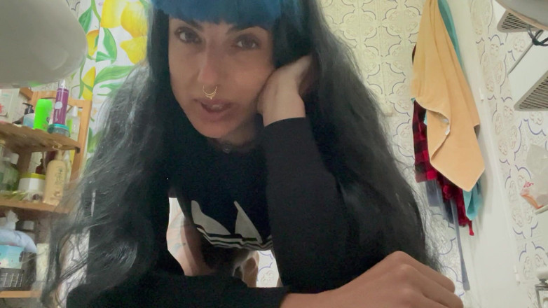 Goddess Maya: Anxious for My Pee