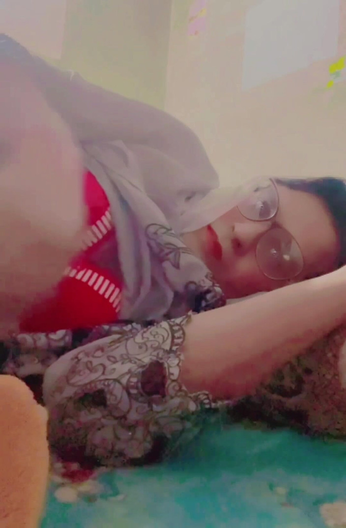 Apple00001: Bạn có nghĩ chuyển giới không phải là Apealing?