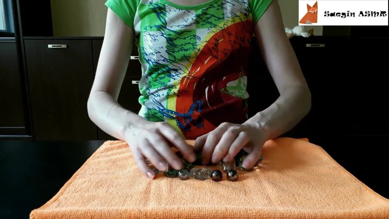 Saegin: 1[ASMR] Glass marbles and pebbles (no talking)
