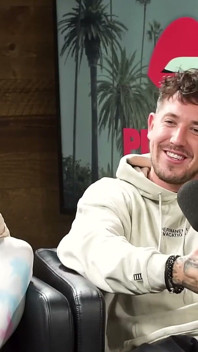 Kenzie anne perde P*rn la verginità a Tyga