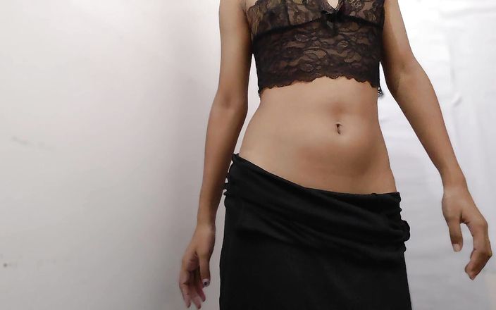 desigirl93: Cô gái nhỏ nhắn dễ thương thủ dâm âm hộ xuất...