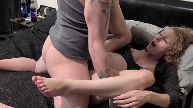 Richelle Rose: 딜도로 잡힌 4K 완전 및 노컷 임신한 밀프