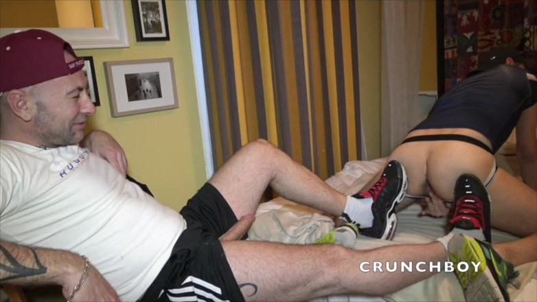 Sex humiliation with french lads: Sexuální ponížení v tenisce od Jess Royan