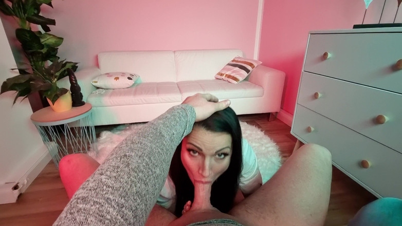 JoleeLove: Dreepthroat, Sborra Sulle Grandi Tette