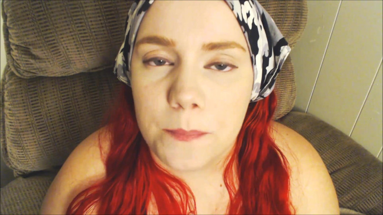 Scarlet Vixen: Bubblegum Bubble kouření!