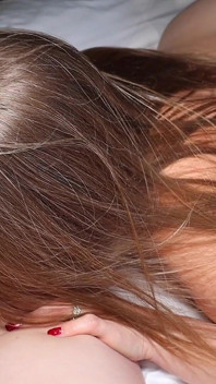 Des femmes sexy s’amusent sans leurs maris