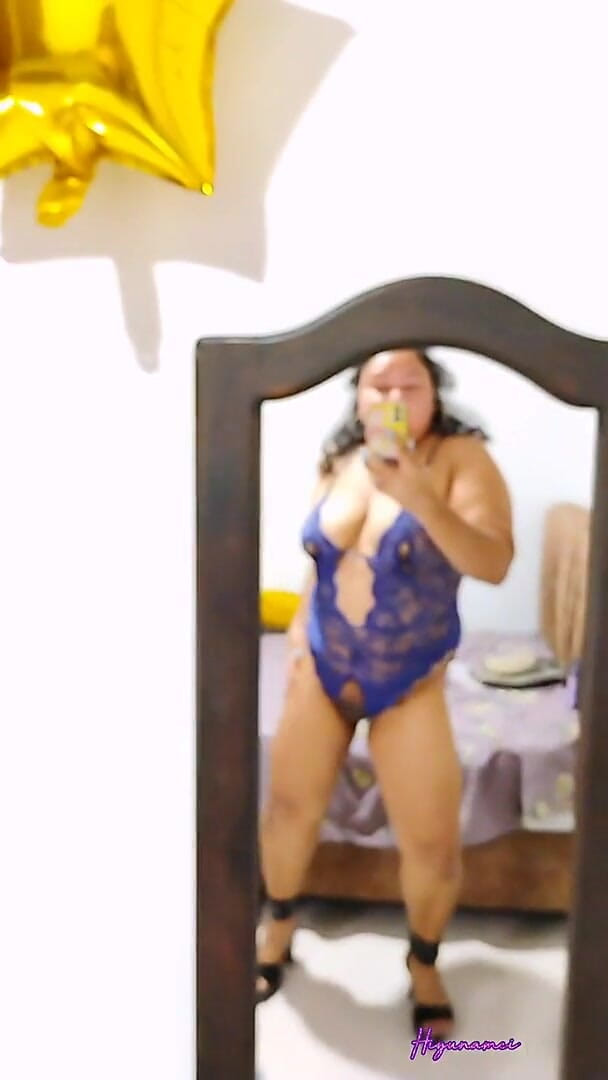 Hiyunamei-bbw: kya aap mera mootr lene men saksham hain?