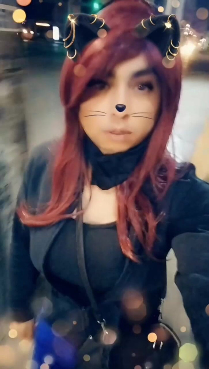 Ts Lucy Morningstar: Semua pancutan mani pada saya