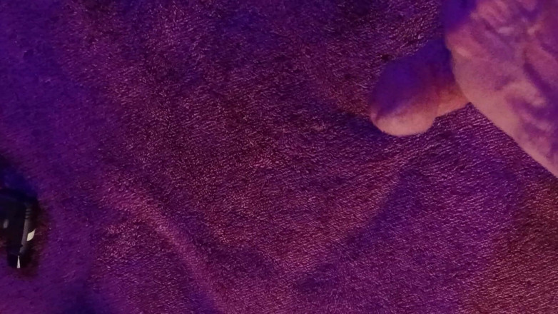 DeepthroatCumslut: Senin için büyük sert yarağımı sikiyorum