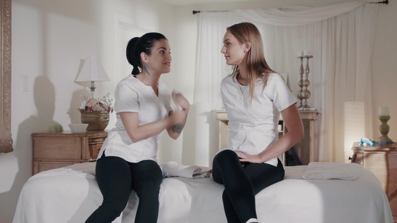 SweetheartVideo: Lesbian seks anal 3_scene 1_living sama lesbian