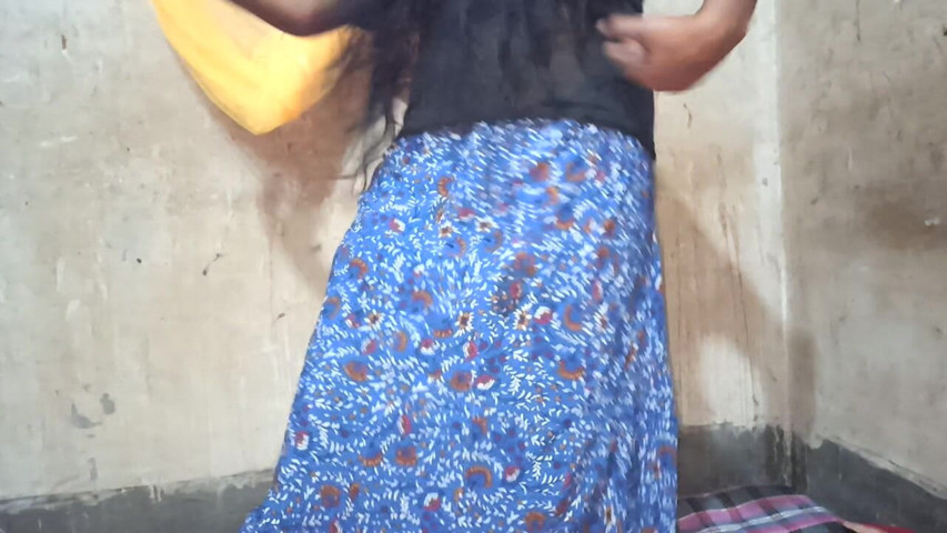 Desi Wife Dance (Bad shachowdury house)
