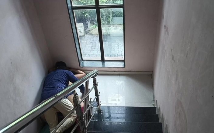 Telugu-fuckers: インドの美しい義理の妹が屋外に連れ出され、農家で一人でいるときに激しくファックしました