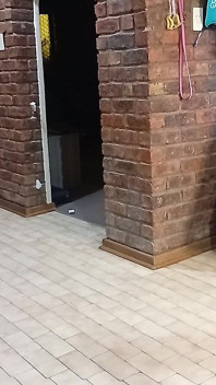 Спіймав мого чоловіка на зраді з дешевою повією