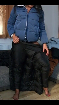 Milfycalla-masturbating While Wearing Some Down Jackets