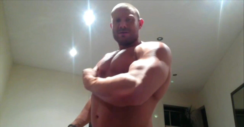 Jack stacked: Spor salonundan sonra terli kas ibadeti