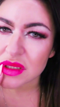 Zakochuj się we mnie - ASMR- Miss Krystal Goddess