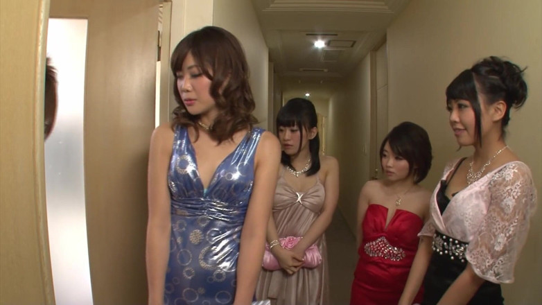 Watch Dirty Movies: La boda se convierte en una fiesta sexual