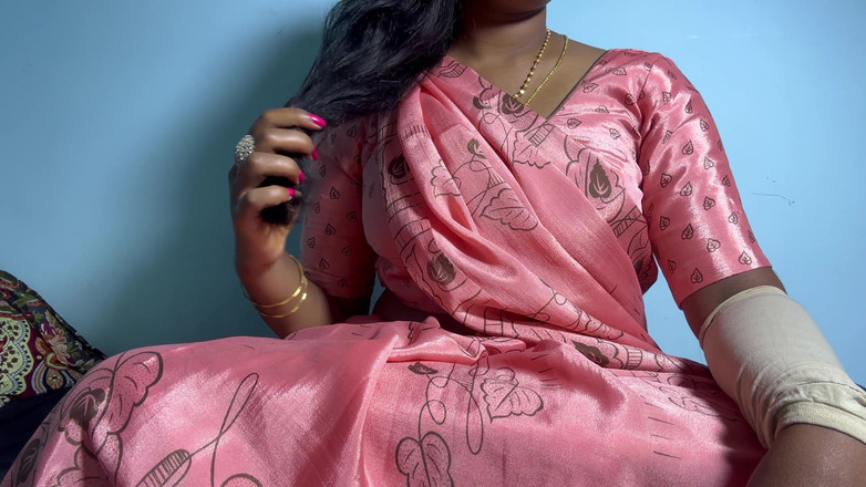 Mary V: Chithi Role Play, Tamil Ponnu Nahá Dirty Talk Show