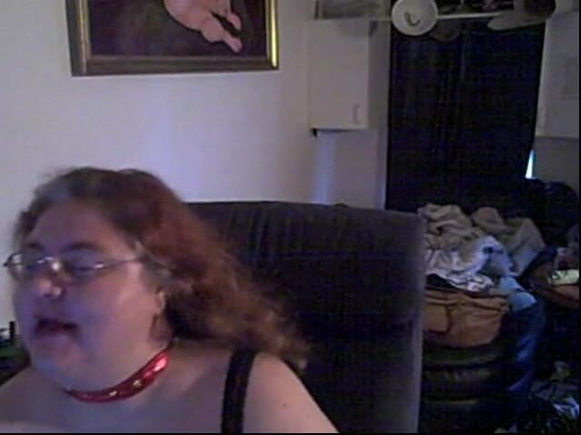 BBW nurse Vicki adventures with friends: Cam show balla e si spoglia più ride, parlando con...