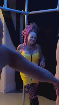 Doppia Sessione Di Dominatrice Con Padrona BBW