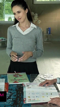 연구소의 화장실에서 레즈 펄스