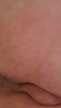 Gordinho Mostrando a Bunda Grande E Peido Surpresa
