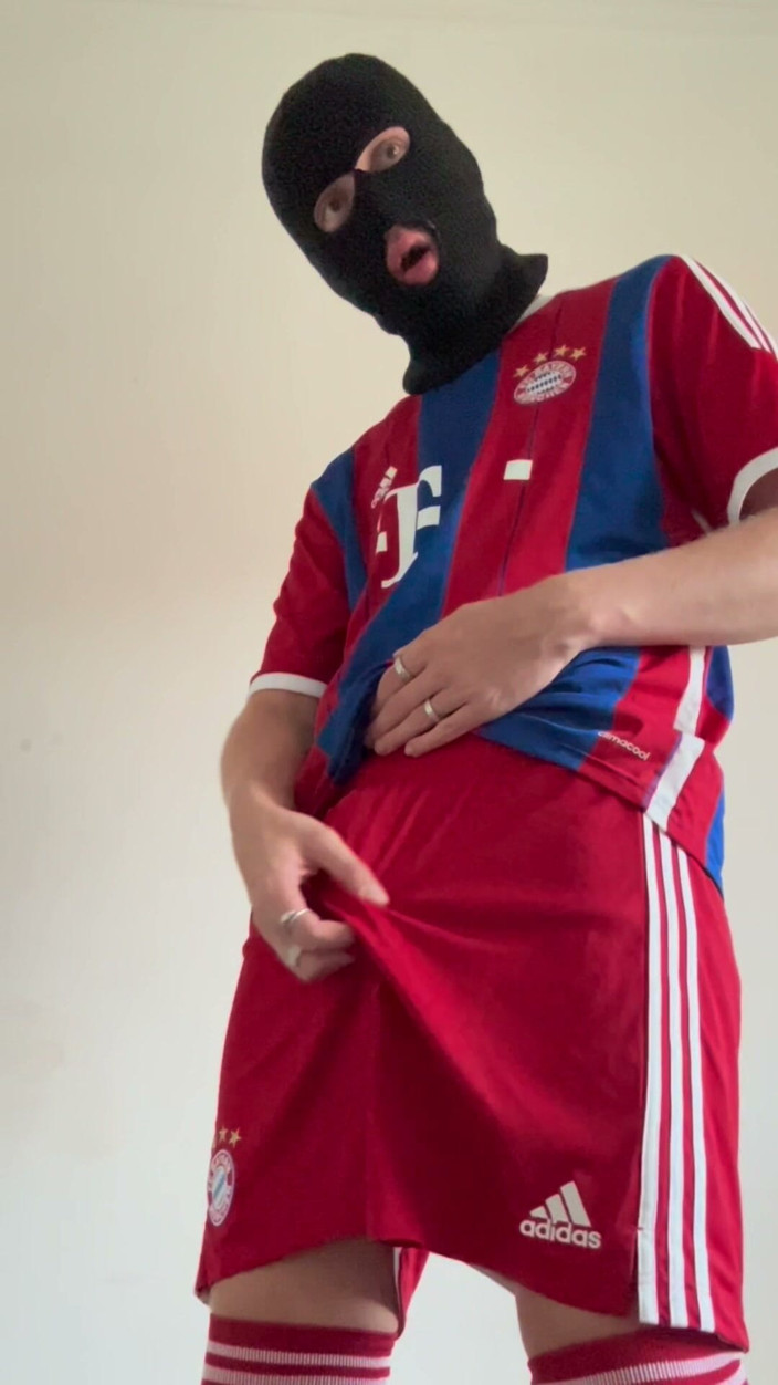 Axton Drake: Horny Bro Comes Home From Soccer Practice