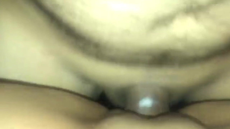 Indian_XXX_Queen: 我的老板喜欢操我紧致的阴户，而且总是用热辣的精液结束
