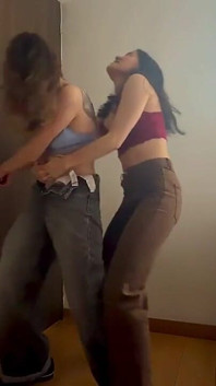 Horké a orgasmické tribbing