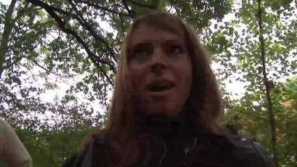 Public Entertainment: Nice amateur couple fucking in the nature