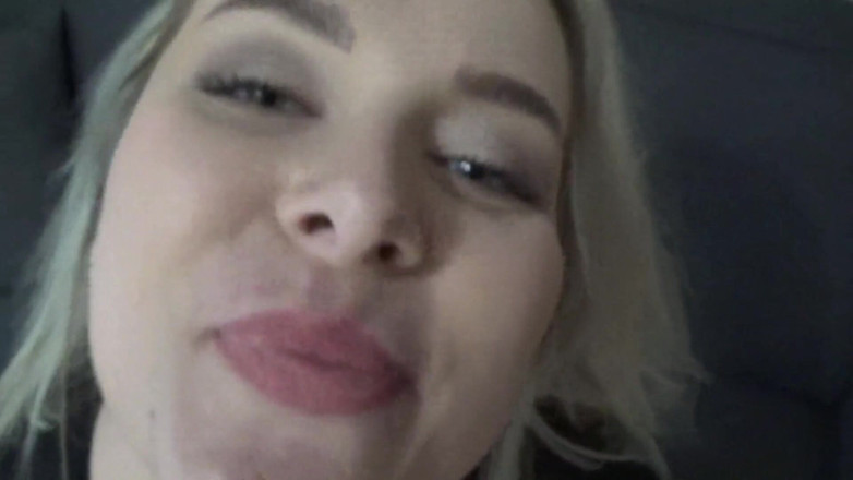 Amateur Homemade Porn: Procace culo grosso matrigna scopata dal suo figliastro fan di...