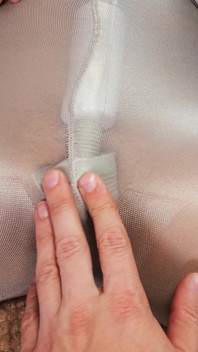 343 Din fetisch - tjocka strumpbyxor i spermier? Jag kommer att onanera med en vibrator för dig min vän!