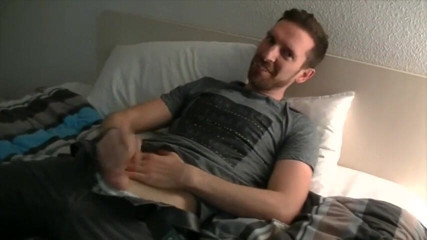 Gaybareback: Heteroseksüel adam beni xxl yarakla sikiyor