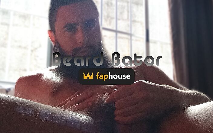 Beard Bator: 猴巴托抚摸他的鸡巴