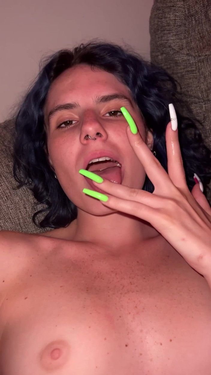 Darcy Dark: Styvsyster vill ha sin styvbrors heta sperma i sin tajta...