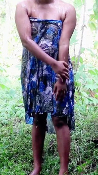 A Big Booty Stepmom Bathes Naked Outside While Cheating with Their Secretaries on Strangers
