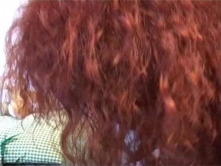 Milf in Love: Sycylijska milf rucha się w sekretny sposób w domu ... Jej...